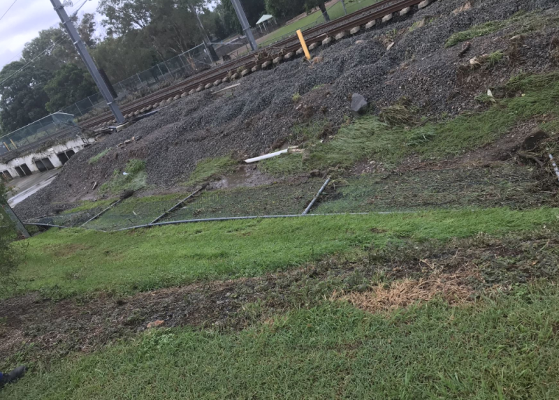 Samford Road crossing
